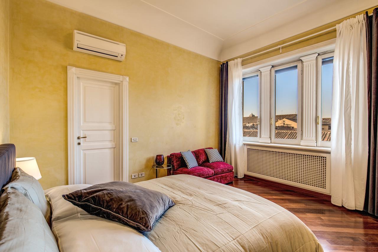 Апартаменти Downtown Srl - Imperial Panorama Penthouse Рим Екстер'єр фото
